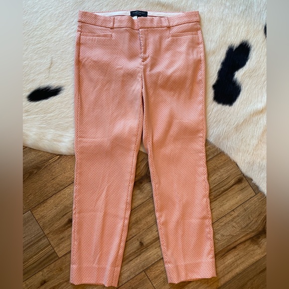 Banana Republic Women's Sloan Crop Faded Coral Slim Ankle Pants - Picture 1 of 10